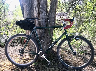 The joy of ditch bank loops: Black Mountain cross, rim brake, late June 2026; Soma Cazadero 50mm tires. 
