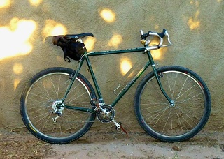 Black Mountain Monstercross, Fall 2016; as of the summer of 2026 my only new frameset for the past 30 years. Mike Varley's designs are very nice. Sub 6 pounds for frame, fork, headset in 62cm!  No bar tape yet; still at the fitting stage. 